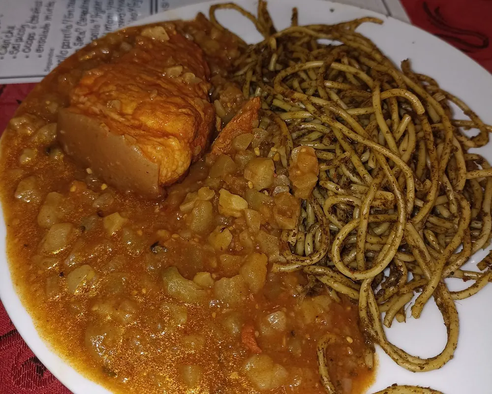 Carapulcra con Sopa Seca Chinchana — La Sazón de la Cotito